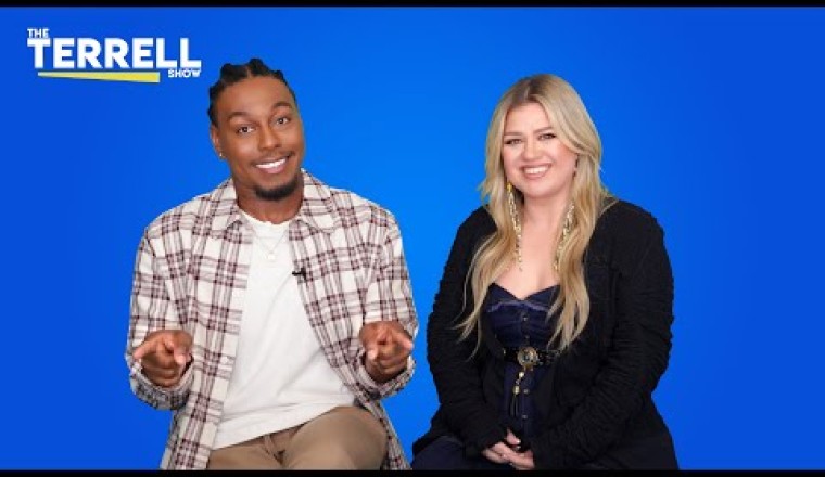Kelly Clarkson Having Fun On 'The Terrell Show'