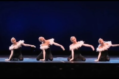 4 Little Swans (Swan Lake) in 3 Funny Versions