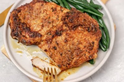 Easy Oven Baked Pork Chops (Juicy and Tender)