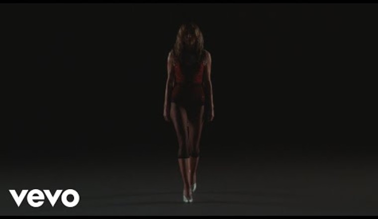 Miley Cyrus - Used To Be Young
