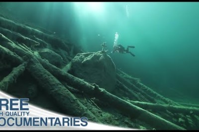 The Fascinating World of Deep Mountain Lakes