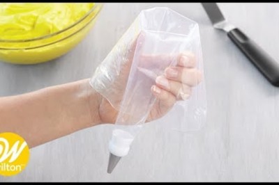 How to Use a Decorating Bag