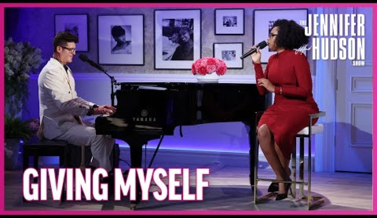 Robin Thicke and Jennifer Hudson Perform ‘Giving Myself’ 15 Years Later