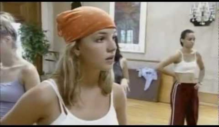 Britney Spears - Making The Video [You Drive Me] Crazy