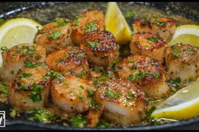 The Secret to Making Perfect Savory Butter Garlic Scallops