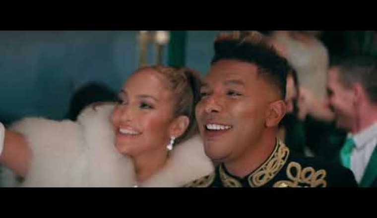 Stevie Mackey and Jennifer Lopez - It's The Most Wonderful Time of the Year