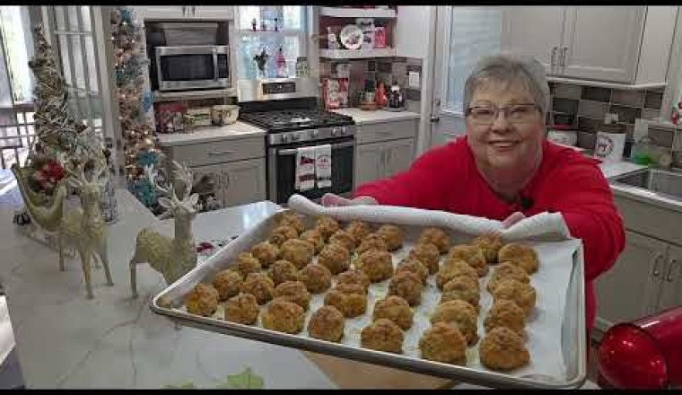 Cheddar Bay Sausage Balls
