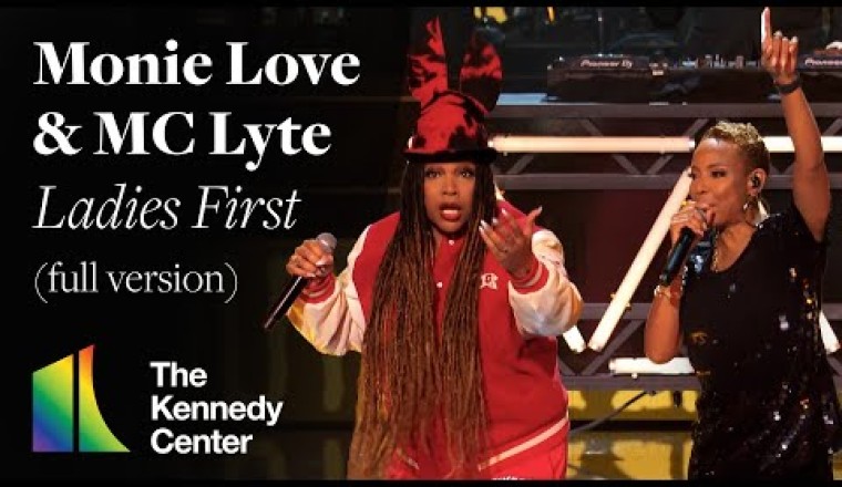 MC Lyte, Monie Love, and D-Nice Perform "Ladies First"