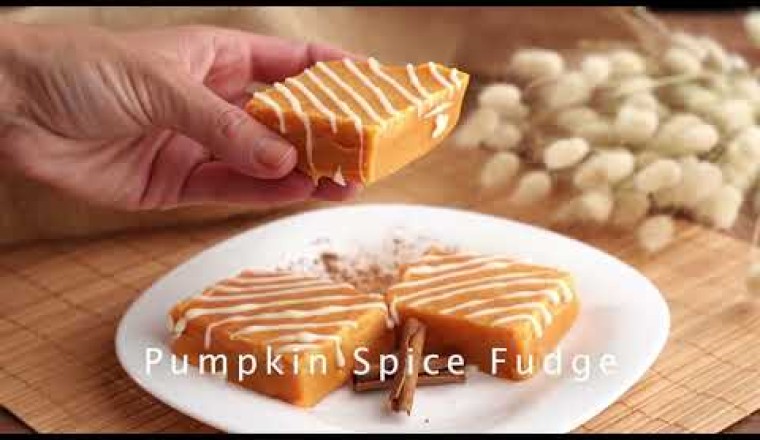 Easiest Pumpkin Spice Fudge