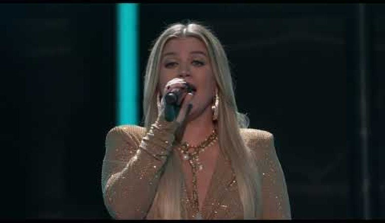 Kelly Clarkson - Higher Love