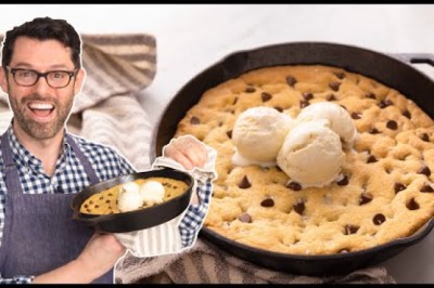 Easy Skillet Chocolate Chip Cookie
