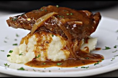 The Most Delicious Steak and Gravy