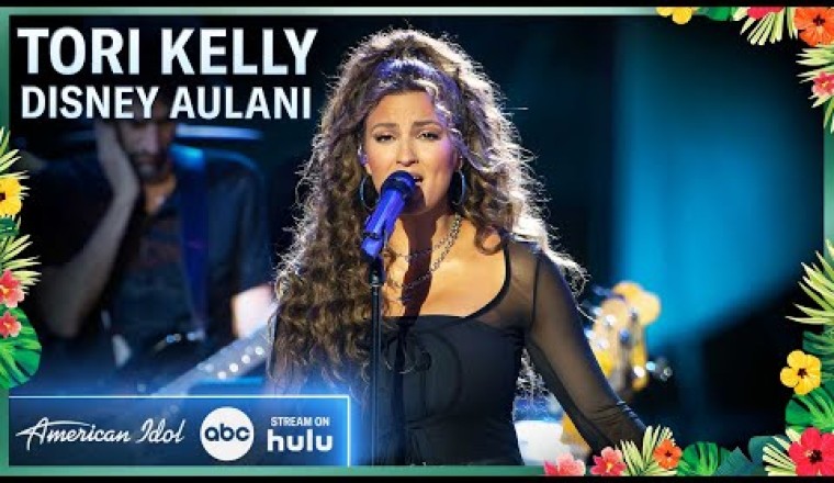 Tori Kelly Sings With A Choir In Full-Circle Moment Performance of "high water"
