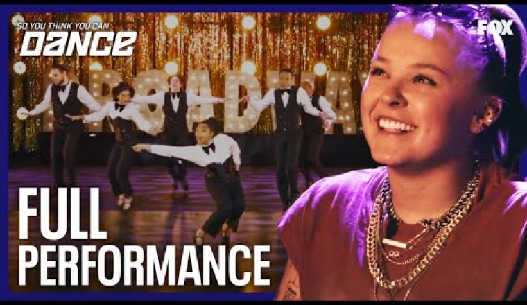 Contestants Open The Show With A Broadway Performance