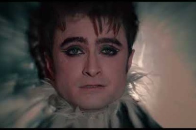 Daniel Radcliffe - She'll Be Coming Around The Mountain When She Comes