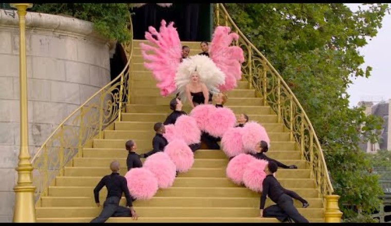 Lady Gaga - Mon Truc en Plumes