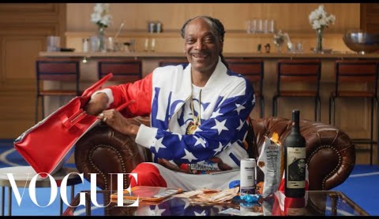 11 Things Snoop Dogg Carries in His Olympic Bag