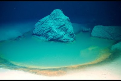 7 Unsolved Mysteries About the Deep Ocean