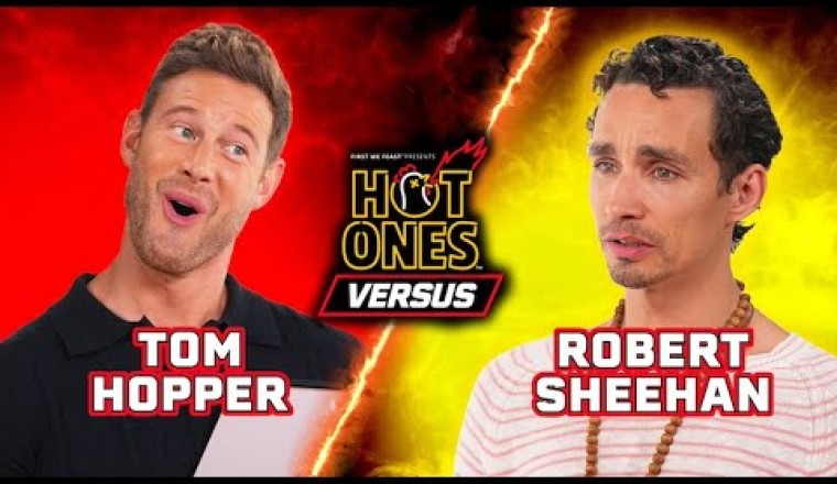 The Umbrella Academy's Tom Hopper vs. Robert Sheehan