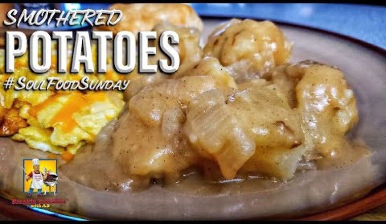 Smothered Potatoes and Onion Gravy