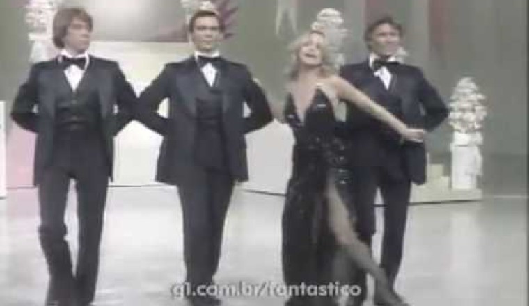 Goldie Hawn – “Nobody Does It Like Me” (1978)