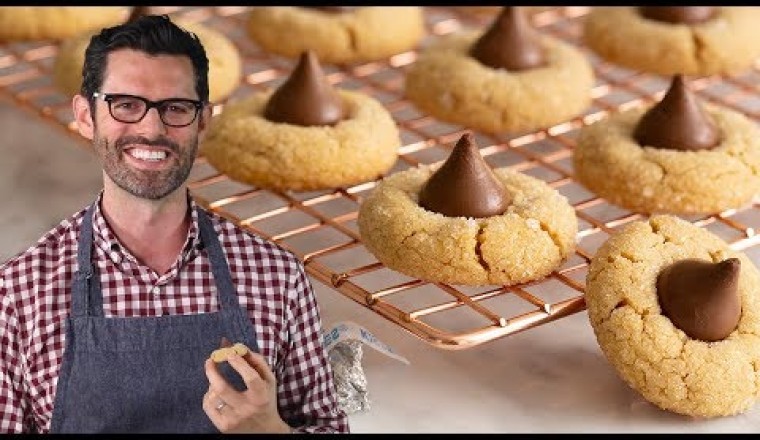 EASY Peanut Butter Blossom Cookies