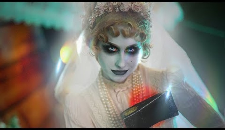 Traci Hines, Adam Gubman - Grim Grinning Ghosts