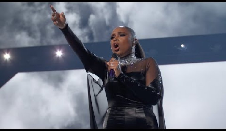 Jennifer Hudson Pays Tribute to Whitney Houston (AMAs 2024)