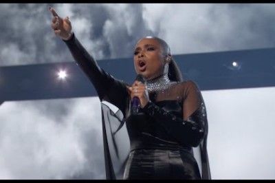 Jennifer Hudson Pays Tribute to Whitney Houston (AMAs 2024)
