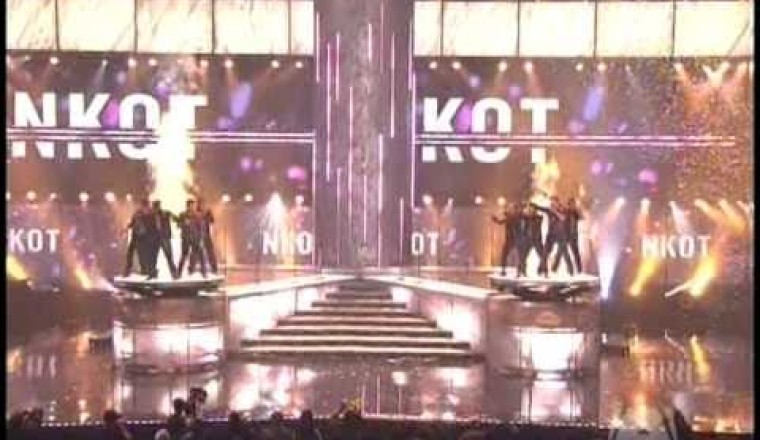 NKOTB, Backstreet Boys - Medley (AMA 2010)