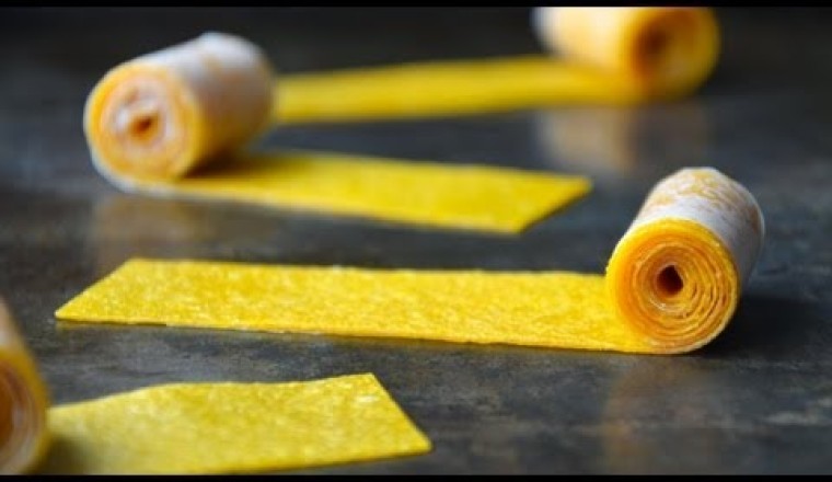 Easy Homemade Fruit Roll-Ups