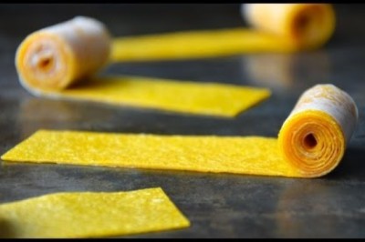 Easy Homemade Fruit Roll-Ups