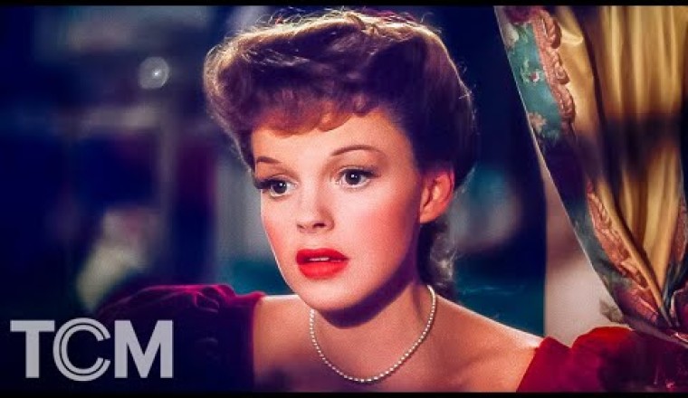 Judy Garland Performs "Have Yourself a Merry Little Christmas"