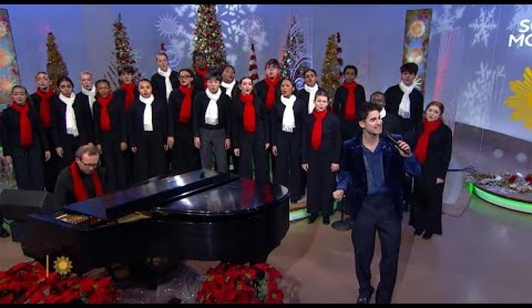 Music with Darren Criss: "Happy Holidays/The Holiday Season"