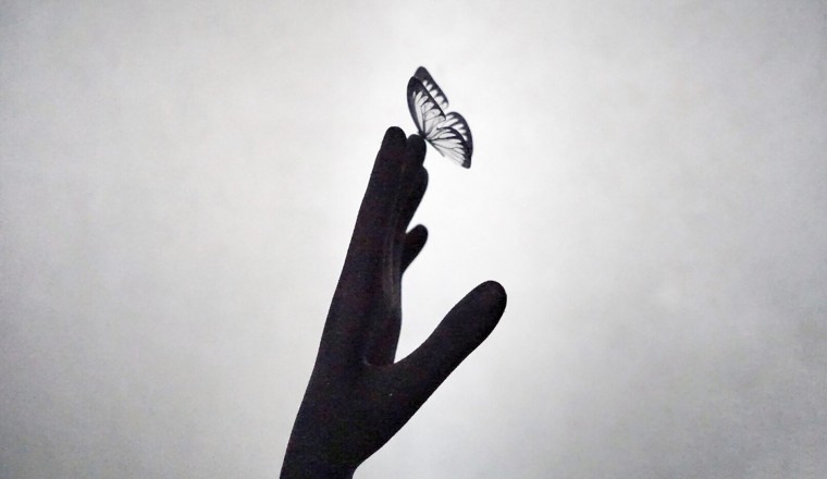 13 Ways Spiritualists Attempt to Contact the Dead