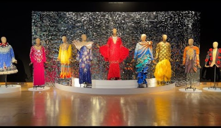 Barry Humphries Glamour Up for Auction