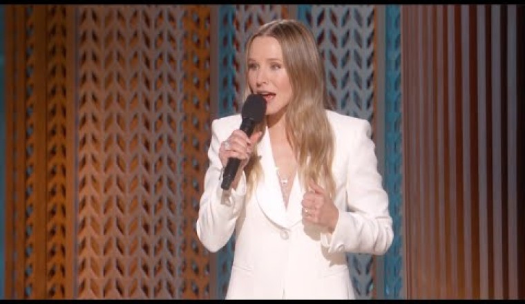 Kristen Bell Sings “Do You Want to be an Actor?”