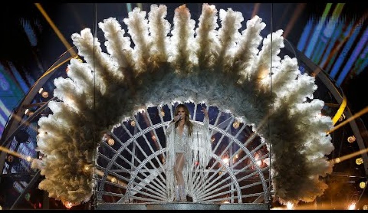 Jennifer Lopez, The 1001 Seasons of ELIE SAAB: When Dreams Come True
