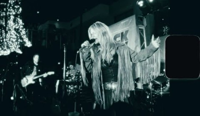 Jessica Simpson Makes a Powerful Return with Emotional New Single 'Blame Me'