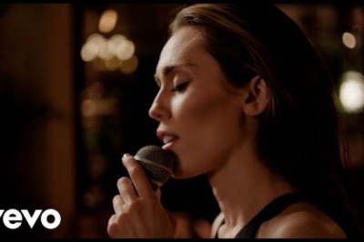 Miley Cyrus - End of the World (Live from Chateau Marmont)