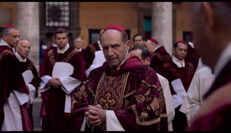 Inside the Vatican and the real-life drama behind "Conclave"