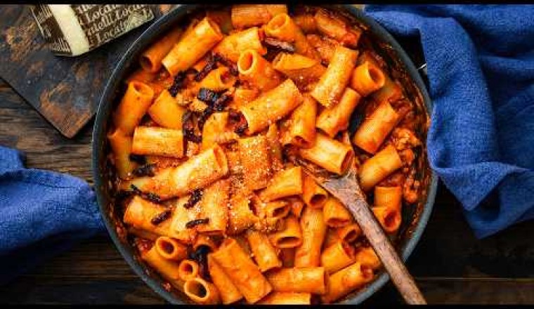 Pasta alla Zozzona