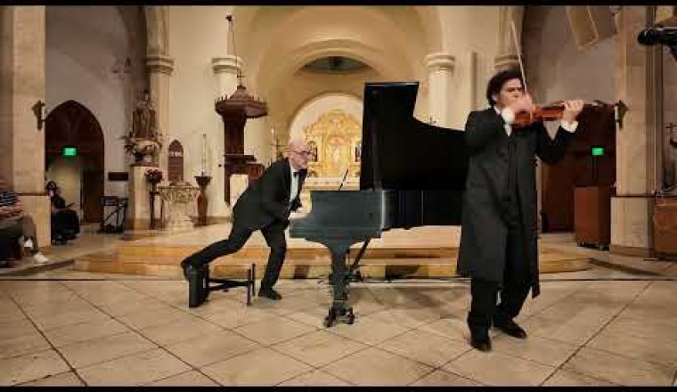 Hilariously Talented Musicians: Duo Baldo - Hungarian Dance No. 5