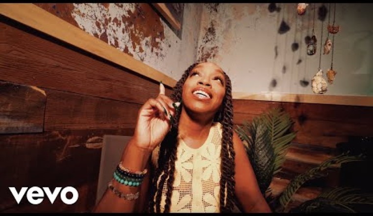 Estelle’s ‘New Direction’ is a Funky Flashback with a Future Twist