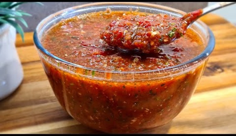 Simple Turkish Chili Sauce