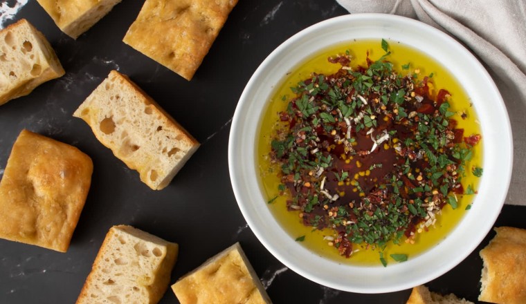 Quick Olive Oil Dip