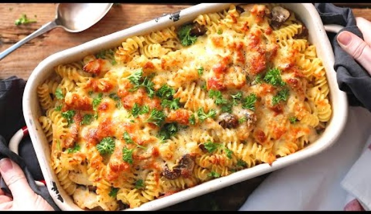 Cheesy Chicken Alfredo Pasta Bake