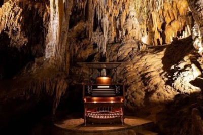 The World’s Oldest and Weirdest Instrument: The Organ Played by the Earth Itself