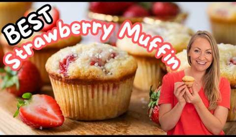 Bakery-Style Strawberry Muffins