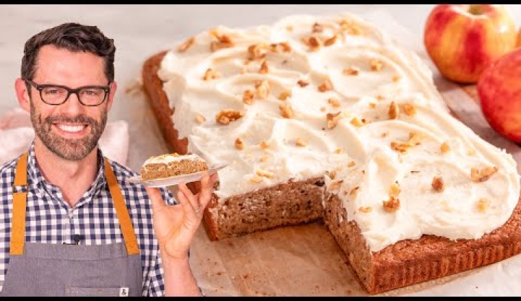 Amazing Applesauce Cake